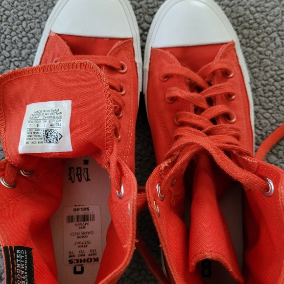 Converse Chuck Taylor All-Star Shield Hi-Tops - Picture 10 of 12